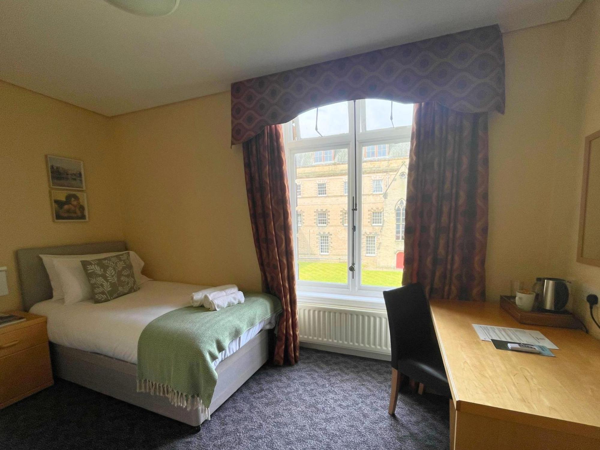 Ushaw Historic House, Chapels & Gardens Bed and Breakfast Durham Rum bild